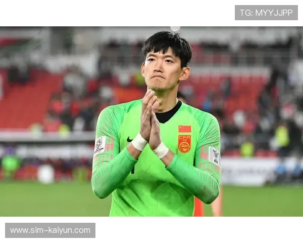 颜骏凌扑出拉布亚德任意球,海港门神救主